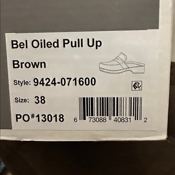 Dansko Brown Bel Oiled Pull Up  Slip-On Shoes
Size 38 or US 7-7.5 - Picture 8 of 8